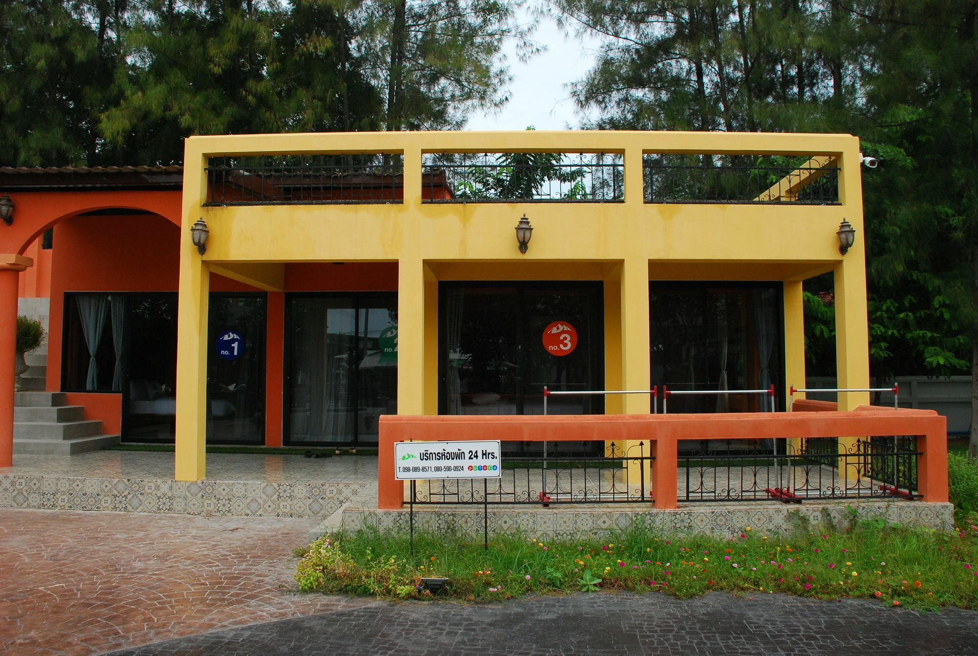 Phutara Accomodation Cha-Am Exterior photo